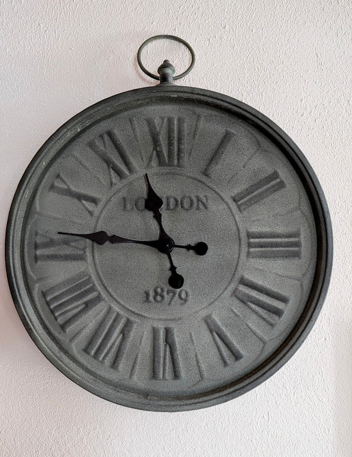 Grote industriële wandklok Ø62 cm |  Vintage stijl, Huis en Inrichting, Woonaccessoires | Klokken, Ophalen, Grijs, Vintage, Analoog