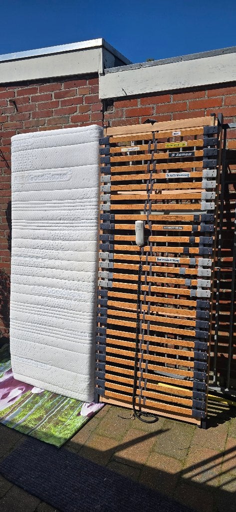 Elektrische lattenbodem, Huis en Inrichting, Slaapkamer | Matrassen en Bedbodems, Ophalen, Gebruikt, Eenpersoons, 80 cm