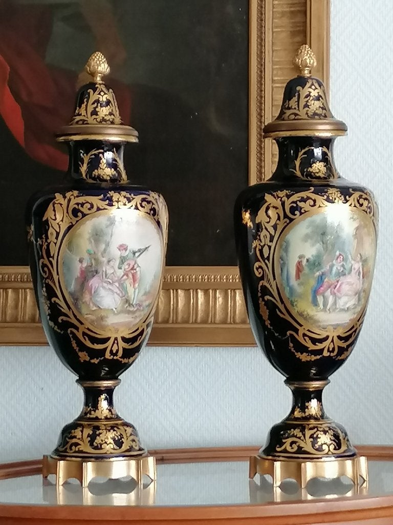 koppel antiek sevres vazen gesigneerd, Ophalen of Verzenden