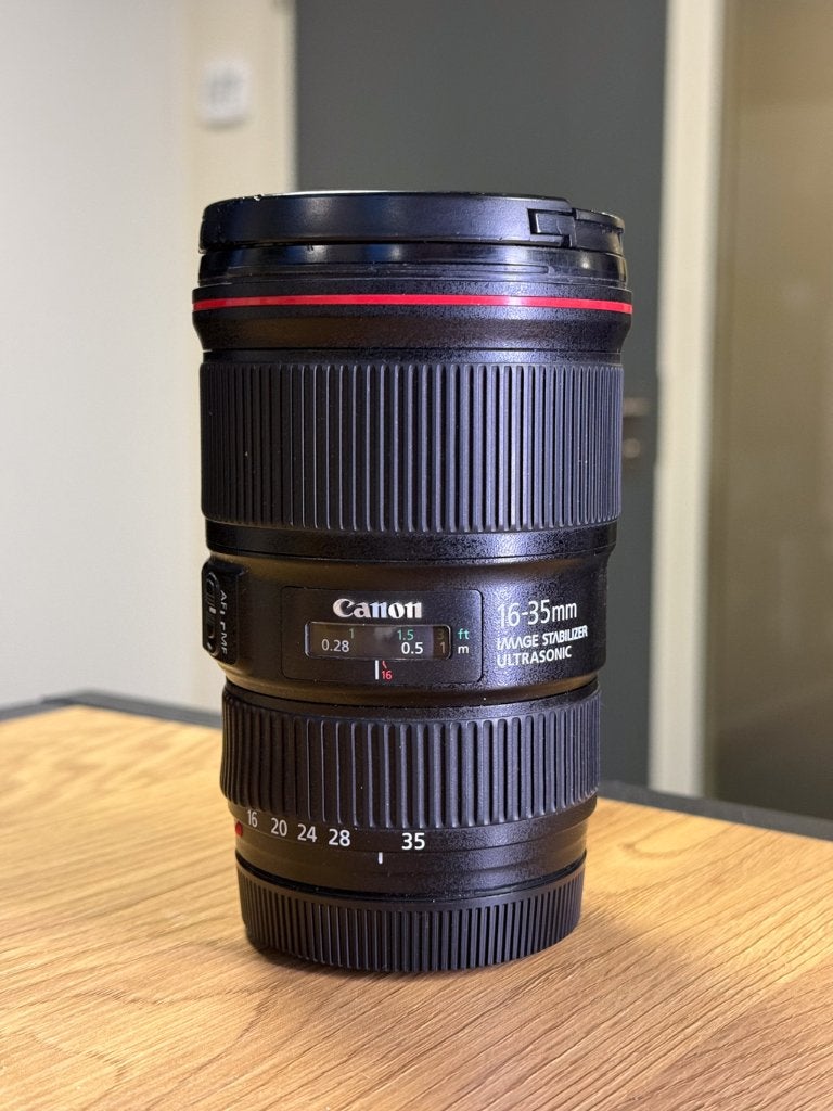 Canon EF 16-35mm f/4L IS USM, Audio, Tv en Foto, Fotografie | Lenzen en Objectieven, Ophalen of Verzenden, Gebruikt, Groothoeklens