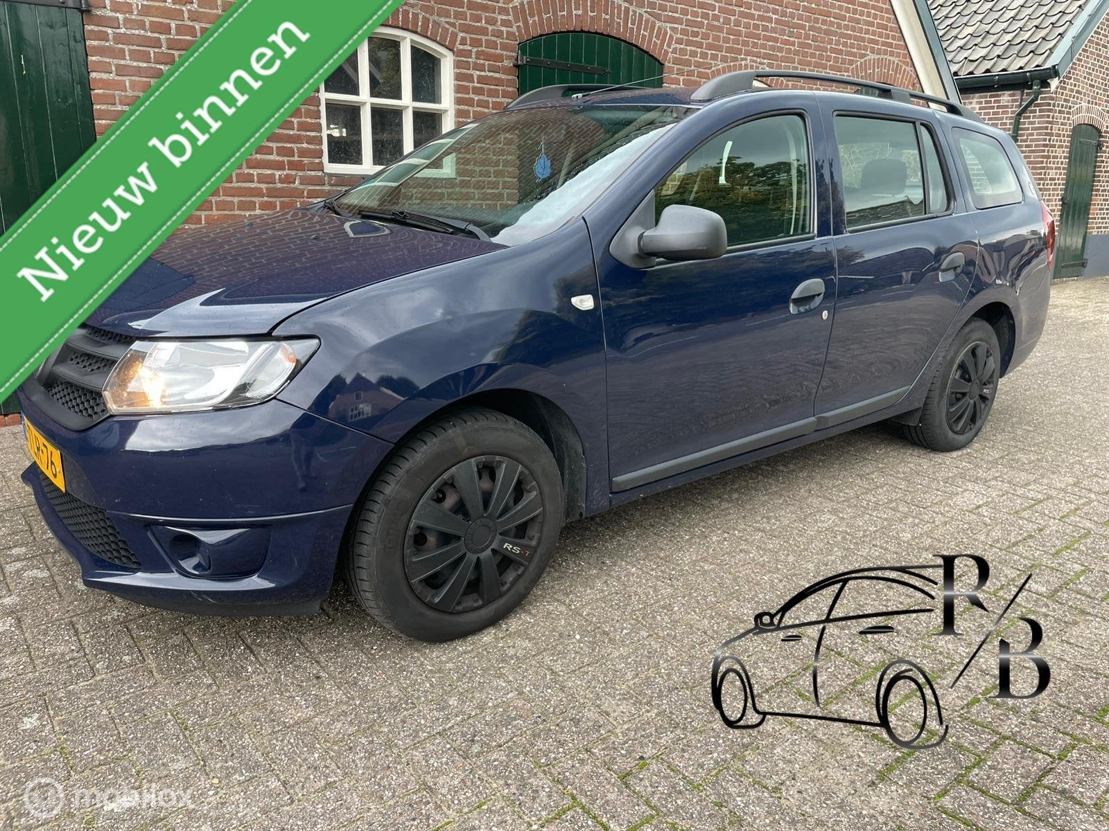 Dacia Logan MCV 0.9 TCe Ambiance CAMERA AIRCO NAVIGATIE, Voorwielaandrijving, Stof, Gebruikt, Zwart