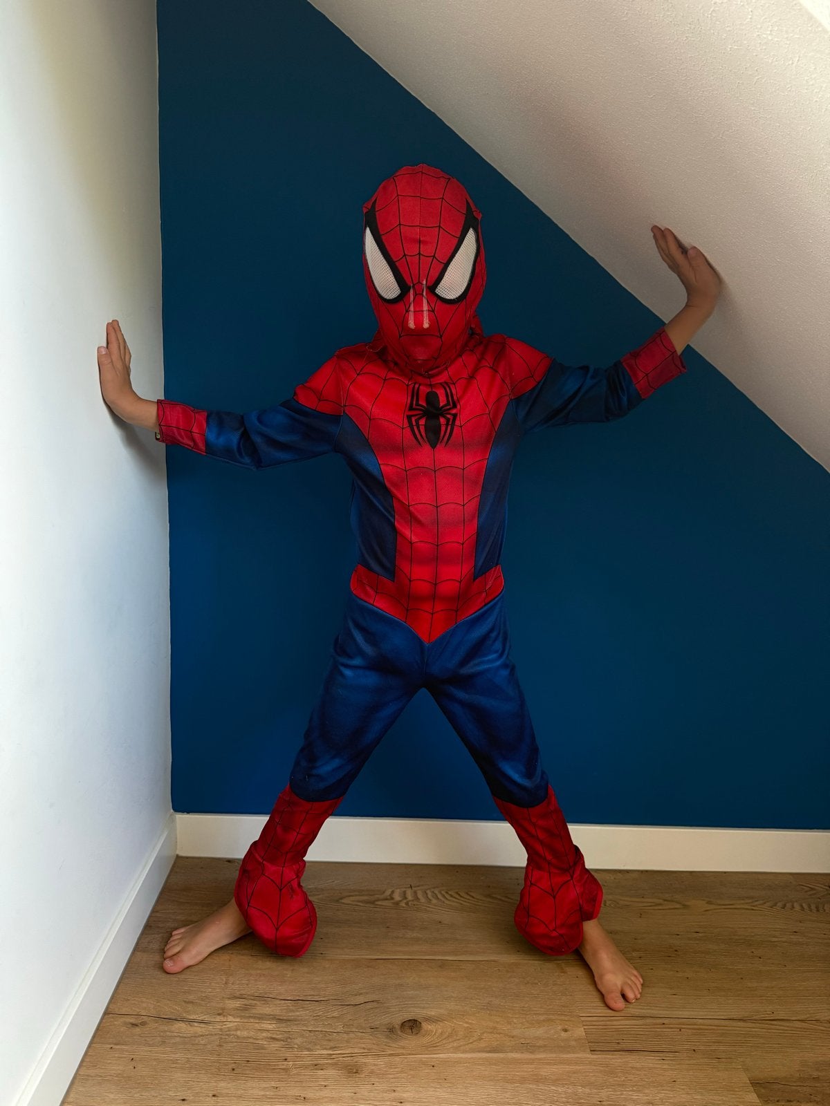 Spiderman kostuum voor kinderen - Maat 122-128, Ophalen, Gebruikt, 122 t/m 128, Jongen of Meisje