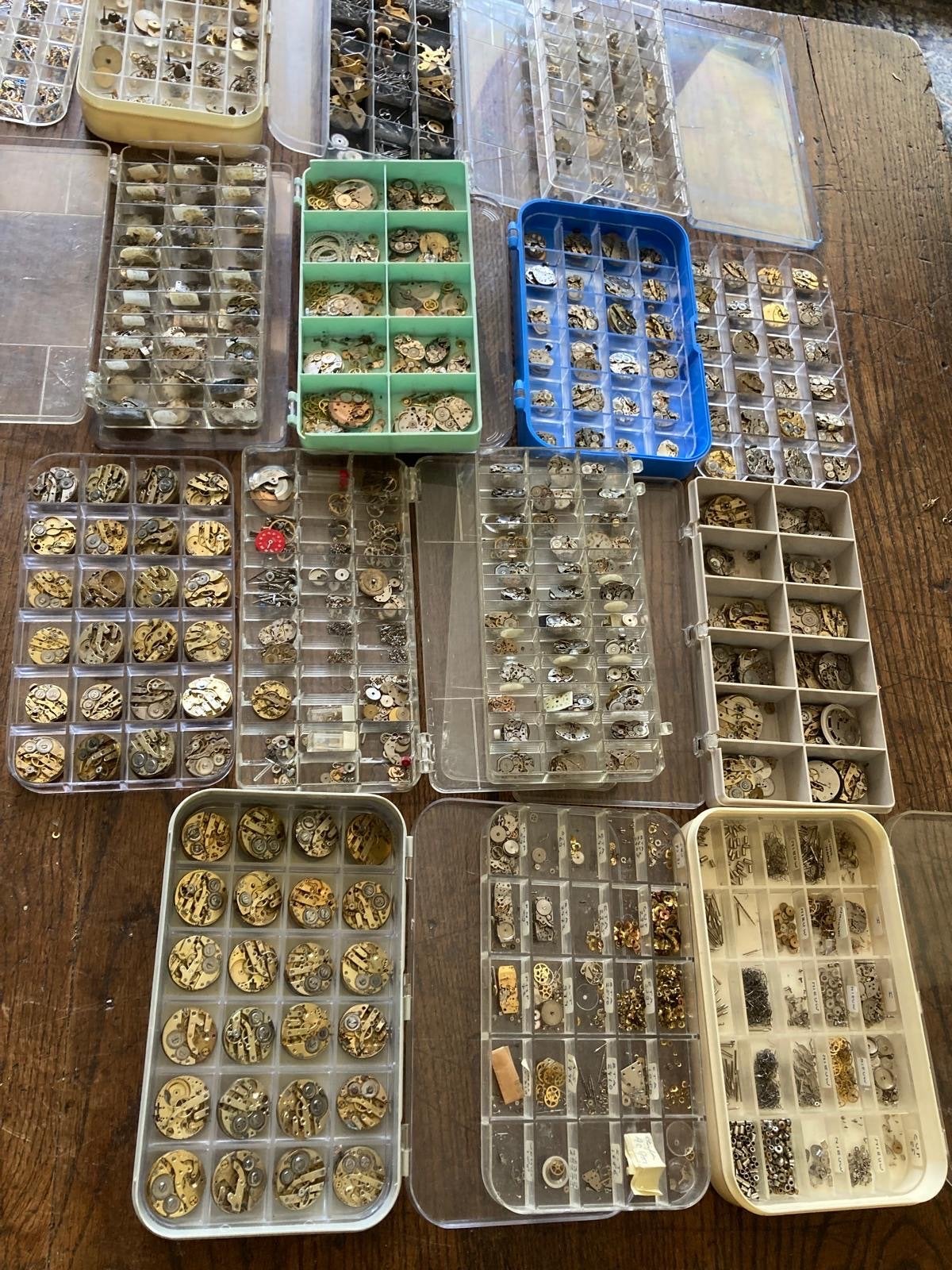 Grote partij vintage horloge uurwerken en onderdelen, Sieraden, Tassen en Uiterlijk, Horloges | Antiek, Overige merken, Overige materialen