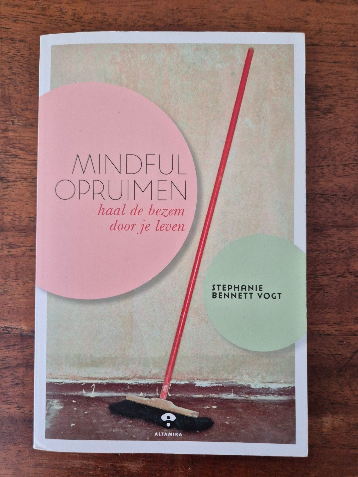 Stephanie Bennett Vogt - Mindful opruimen, Ophalen of Verzenden, Zo goed als nieuw, Stephanie Bennett Vogt