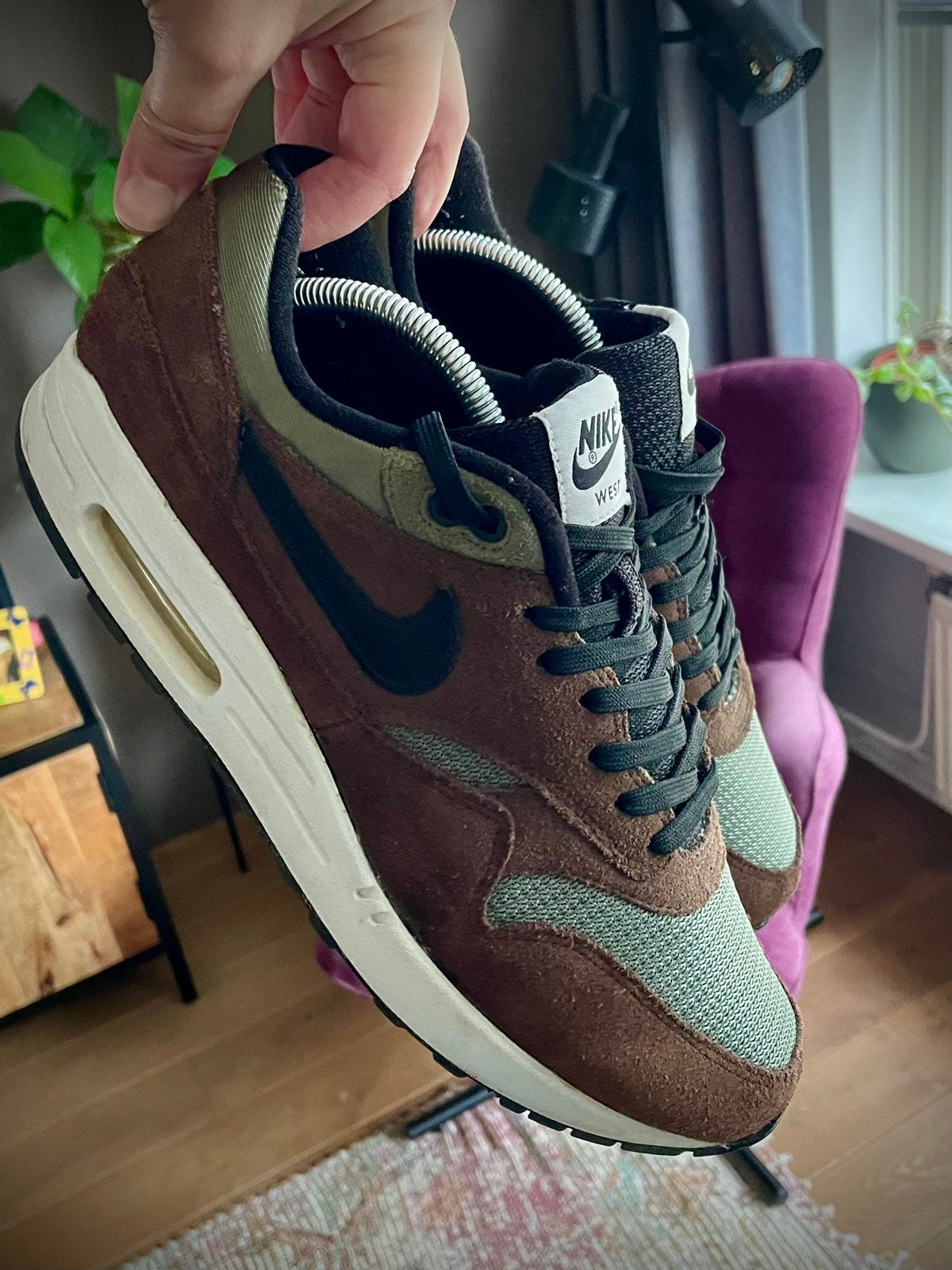 Nike Air Max 1 West Pack *vintage* 2009 maat 44, Ophalen of Verzenden, Zo goed als nieuw, Overige kleuren