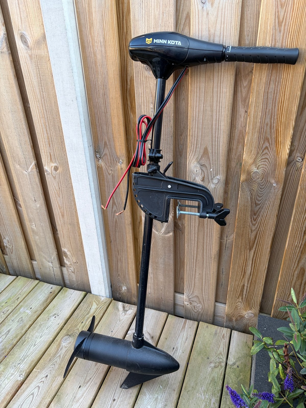 Elektromotor Minn Kota, Ophalen, Zo goed als nieuw