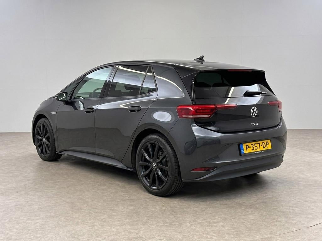 Volkswagen ID.3 58KWH First Black Edition | VERWACHT! | Crui, Automaat, Gebruikt, ID.3, Zwart