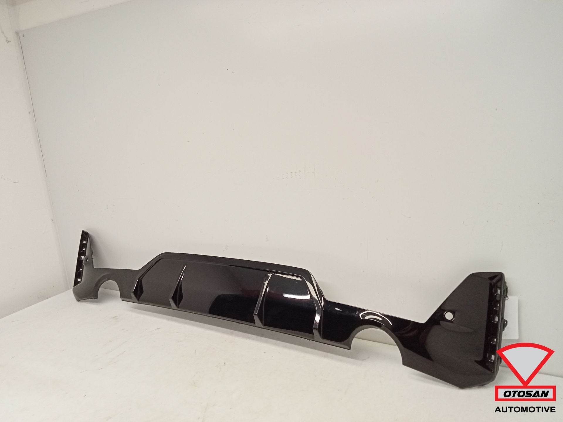BMW 3 G20 M Diffuser Achterbumper 51128085484, Auto-onderdelen, Petuelring 130
80788  Munich, DE, Gebruikt, Info@bmw.de, Ophalen of Verzenden