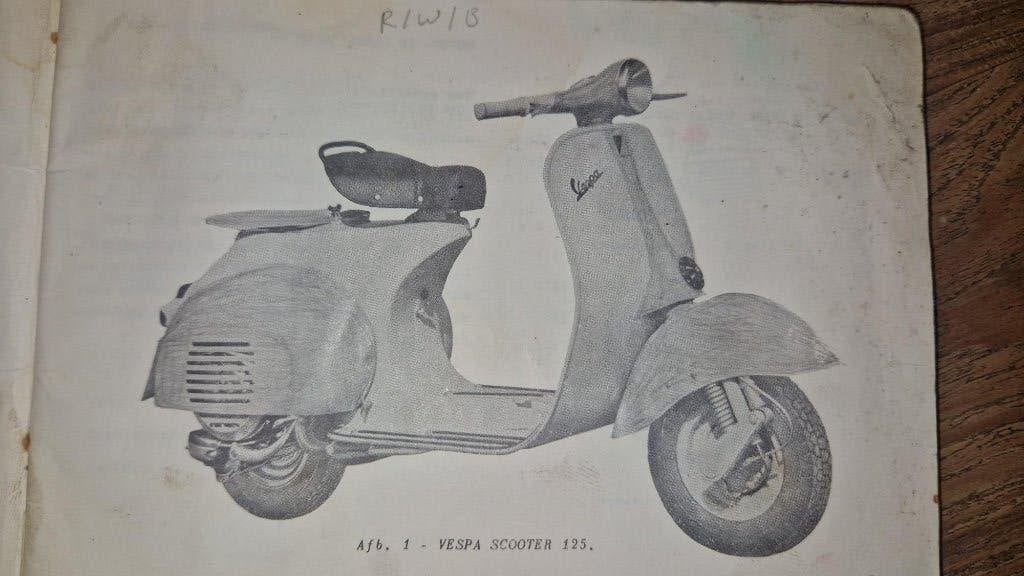Foto 15 van Vespa VNB 125 1964