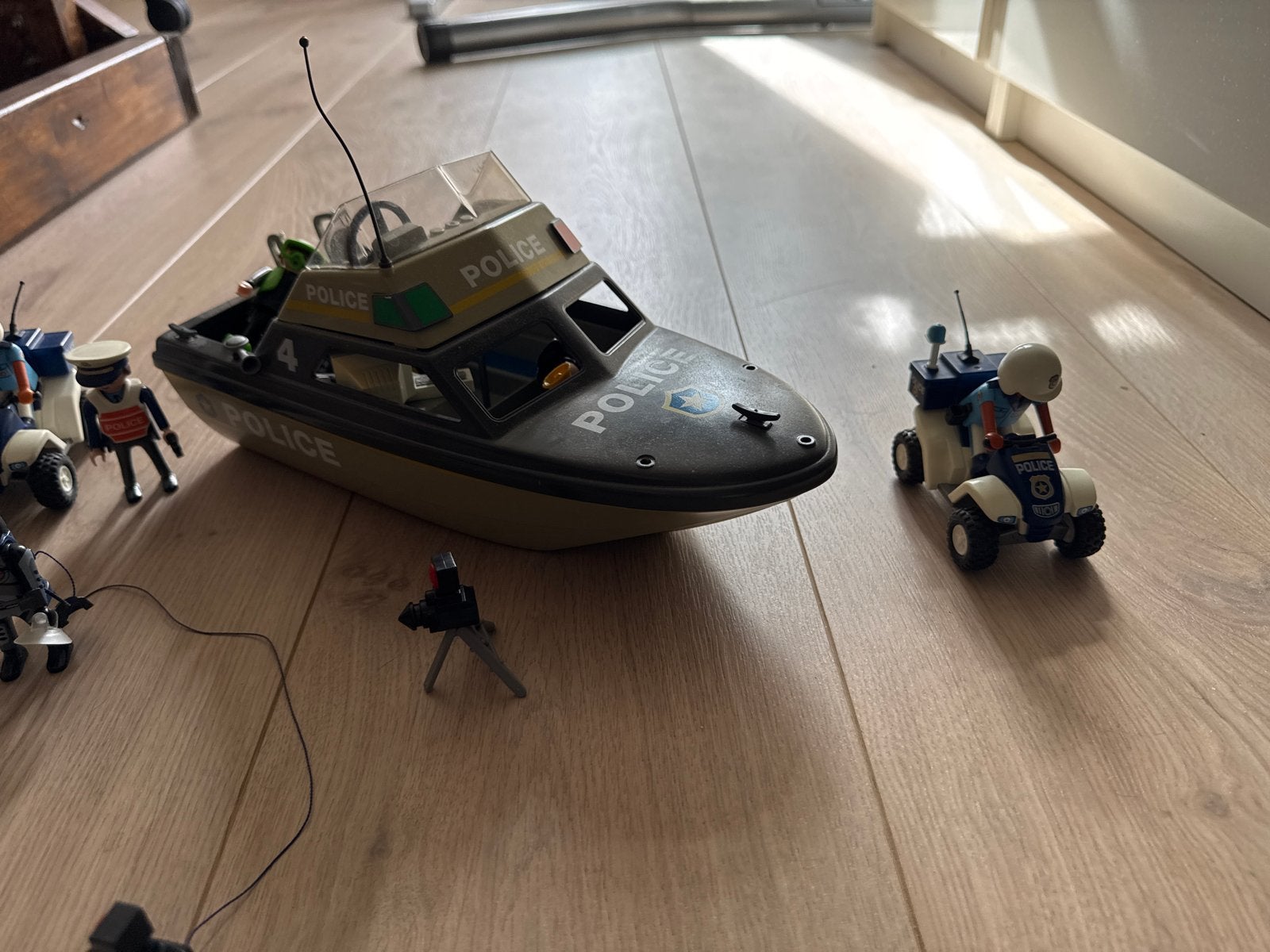 Playmobil Politieboot met figuren en accessoires, Ophalen, Zo goed als nieuw, Jongen of Meisje