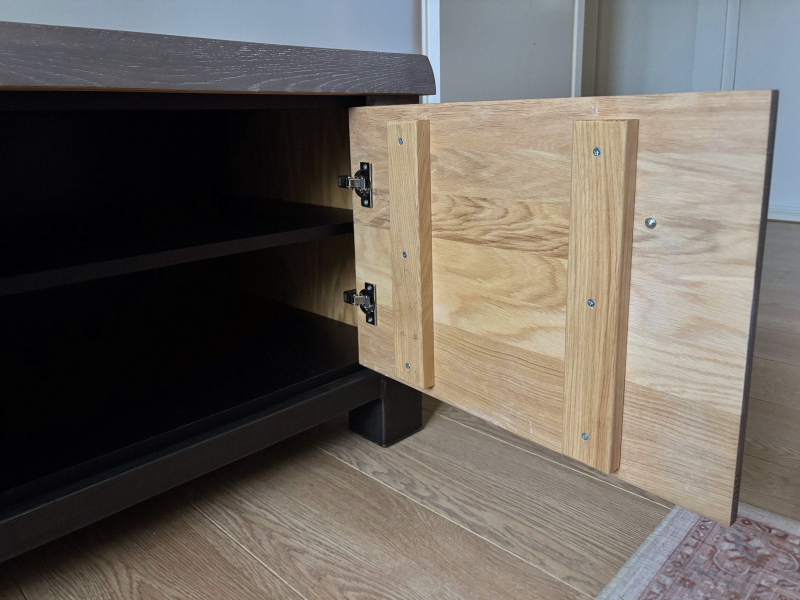 Haco Eikenhout TV Meubel - Laatste exemplaar, hoge kwaliteit, Huis en Inrichting, Ophalen, 100 tot 150 cm, Eikenhout, Zo goed als nieuw