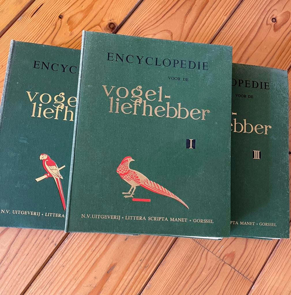 Drie-delige encyclopedie voor de vogelliefhebber, Boeken, Ophalen, Gelezen