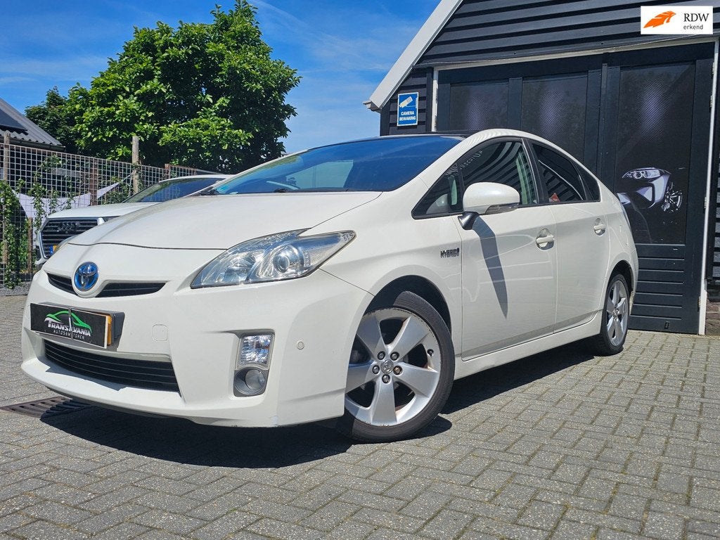 Toyota Prius 1.8 Comfort, Auto's, Gebruikt, 4 cilinders, Wit, Bedrijf