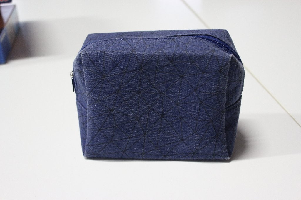 Toilettas van spijkerstof, Ophalen of Verzenden, Nieuw, Blauw, Jongen of Meisje