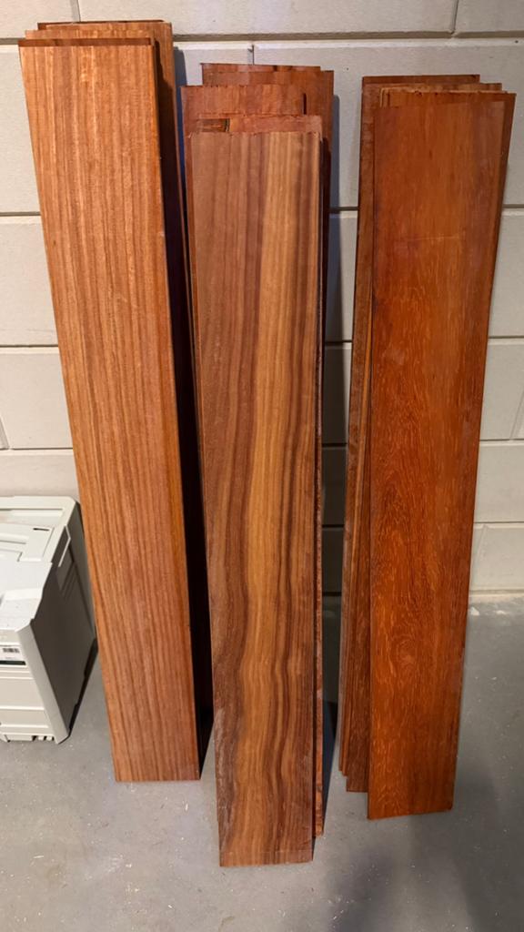 17 meter Padouk hardhout terrasplanken, Ophalen, Plank, 50 mm of meer, Minder dan 200 cm