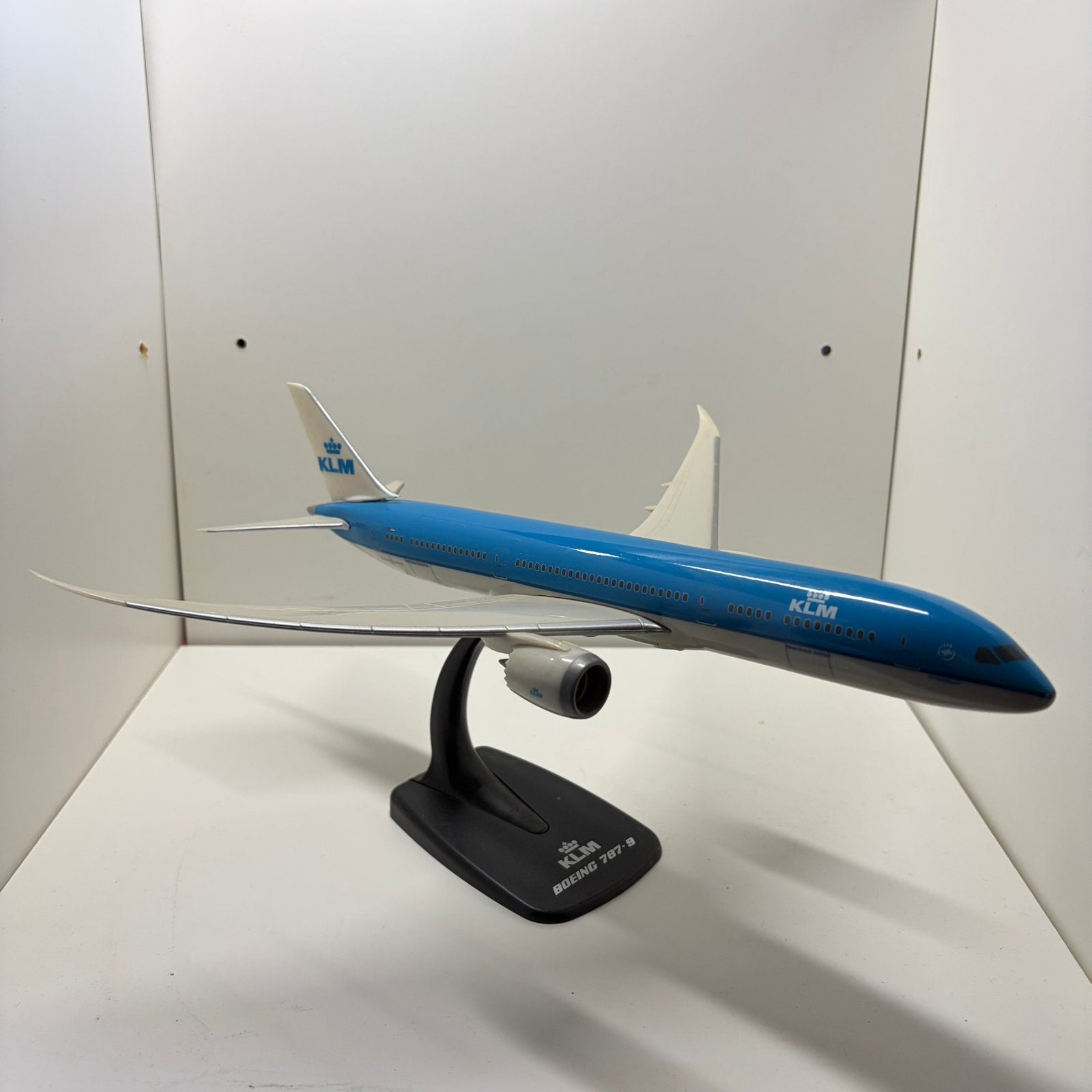 KLM Boeing 787-9 1:200, Ophalen of Verzenden, Zo goed als nieuw, Schaalmodel