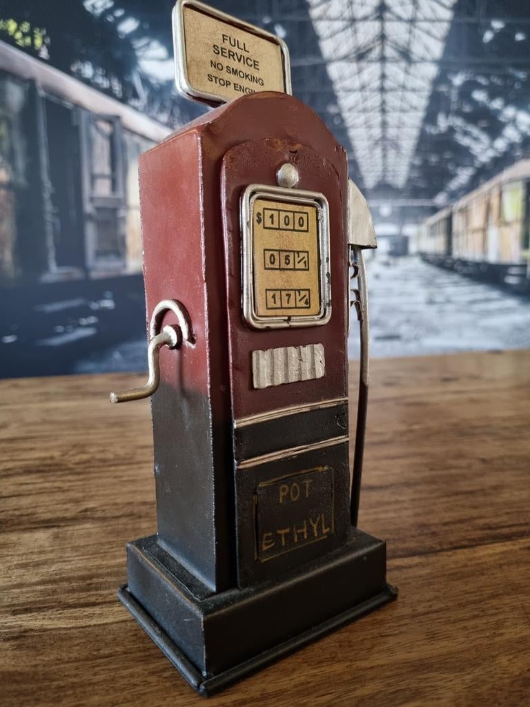 Vintage benzinepomp decoratie - 'Full Service', Ophalen of Verzenden, Zo goed als nieuw