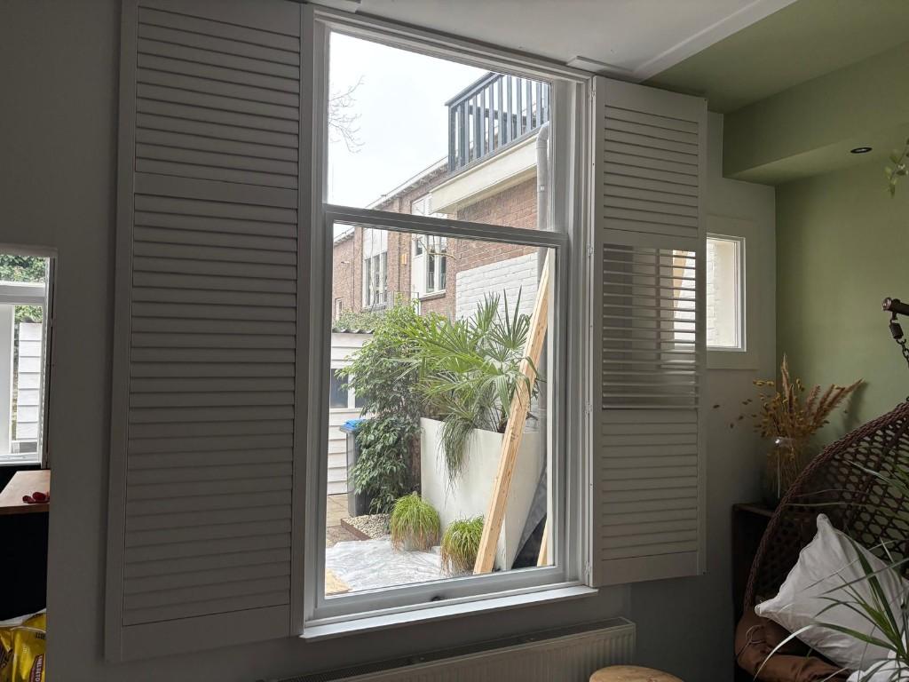 Shutter, shutters, 2 maten, Ophalen, 200 cm of meer, Wit, 50 tot 100 cm