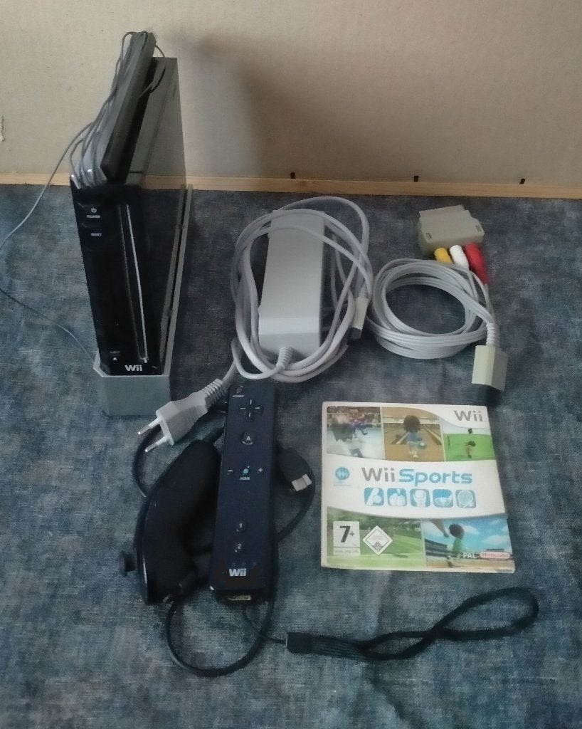 nintendo wii met 16 spelletjes, Ophalen, Met 1 controller