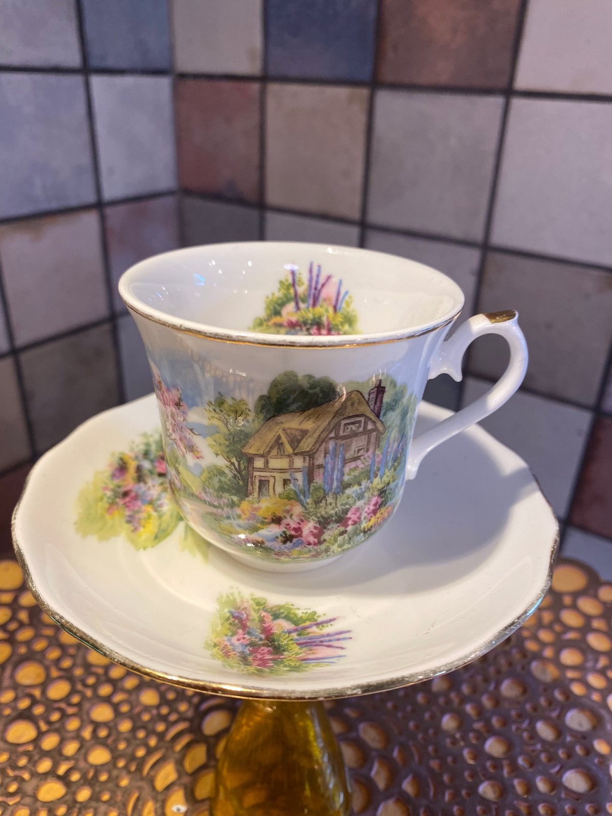 Royal Osborne,”Cottage”,fine bone China,vintage kopenschotel, Ophalen of Verzenden