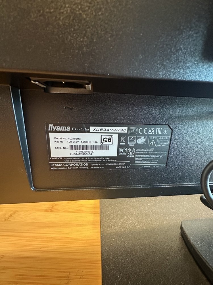 IIyama ProLite Monitoren, Computers en Software, Monitoren, Ophalen, Full HD, Zo goed als nieuw, Overige typen