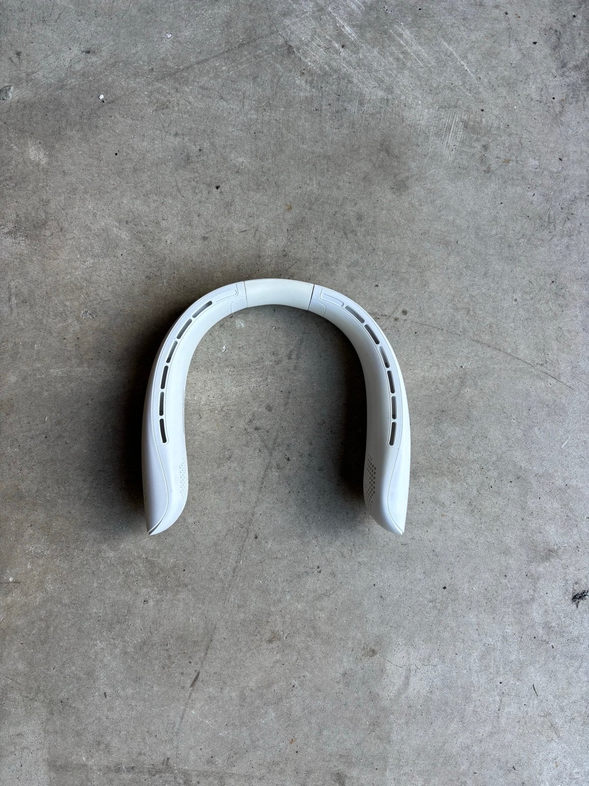 Nekventilator - Draagbaar en Comfortabel (excl. oplader), Witgoed en Apparatuur, Ventilatoren, Ophalen of Verzenden, Gebruikt