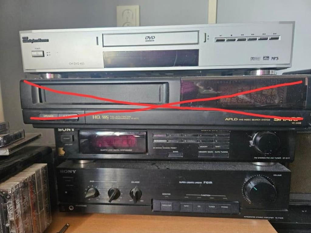 DVD-speler, VHS-recorder, tuner, versterker, Ophalen