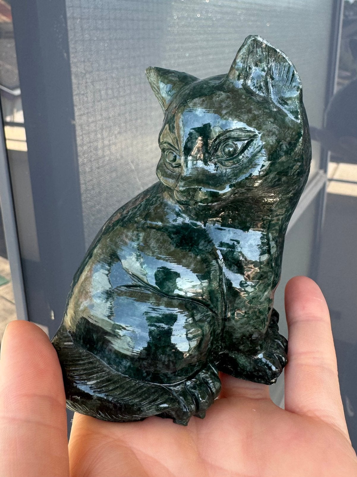 Groene Jade edelsteen kat carving/beeldje 565 gram, Verzamelen, Verzenden, Mineraal