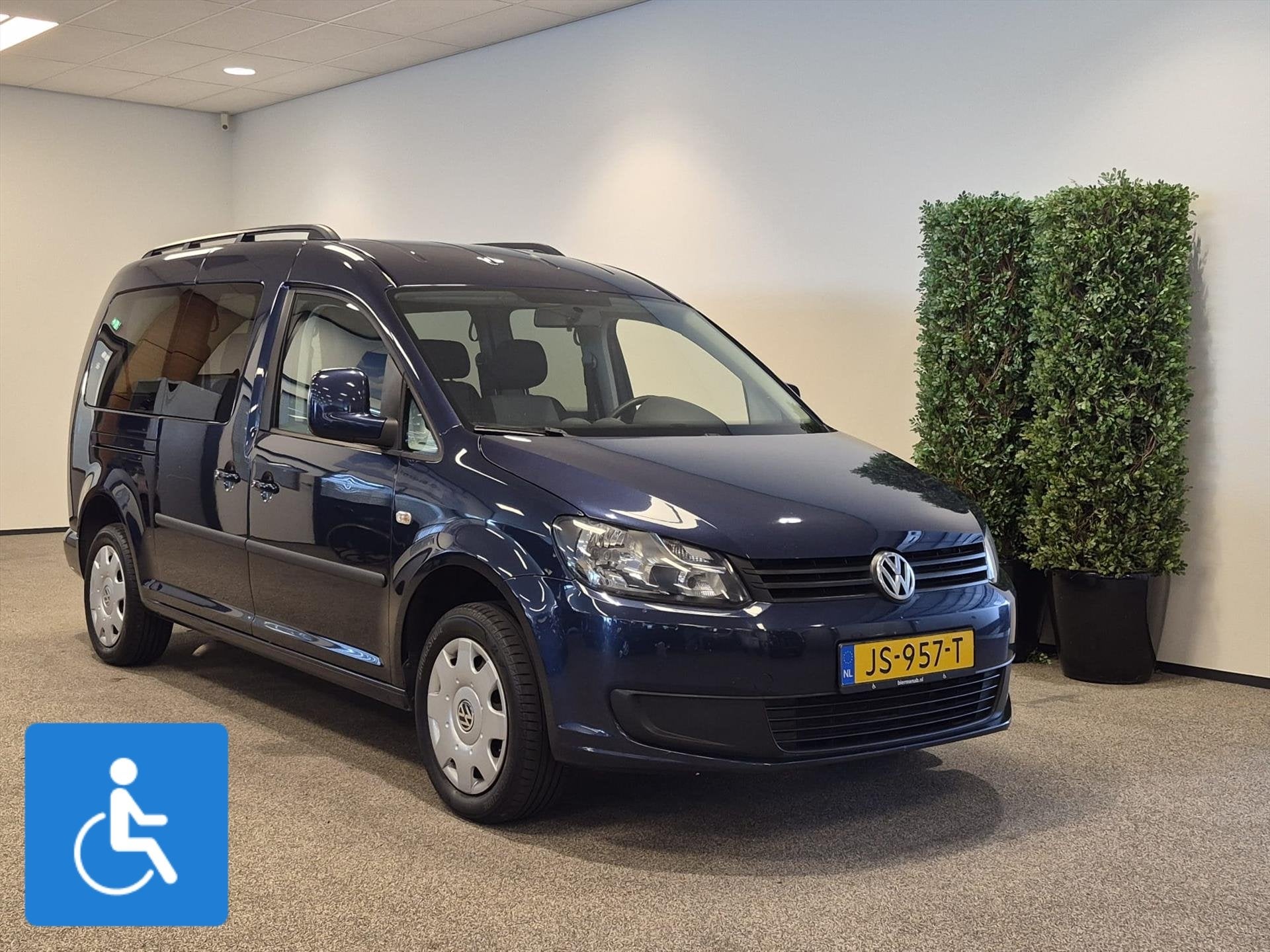 Volkswagen Caddy Maxi Rolstoelauto 5+1, Auto's, Voorwielaandrijving, Zwart, Blauw, Bedrijf