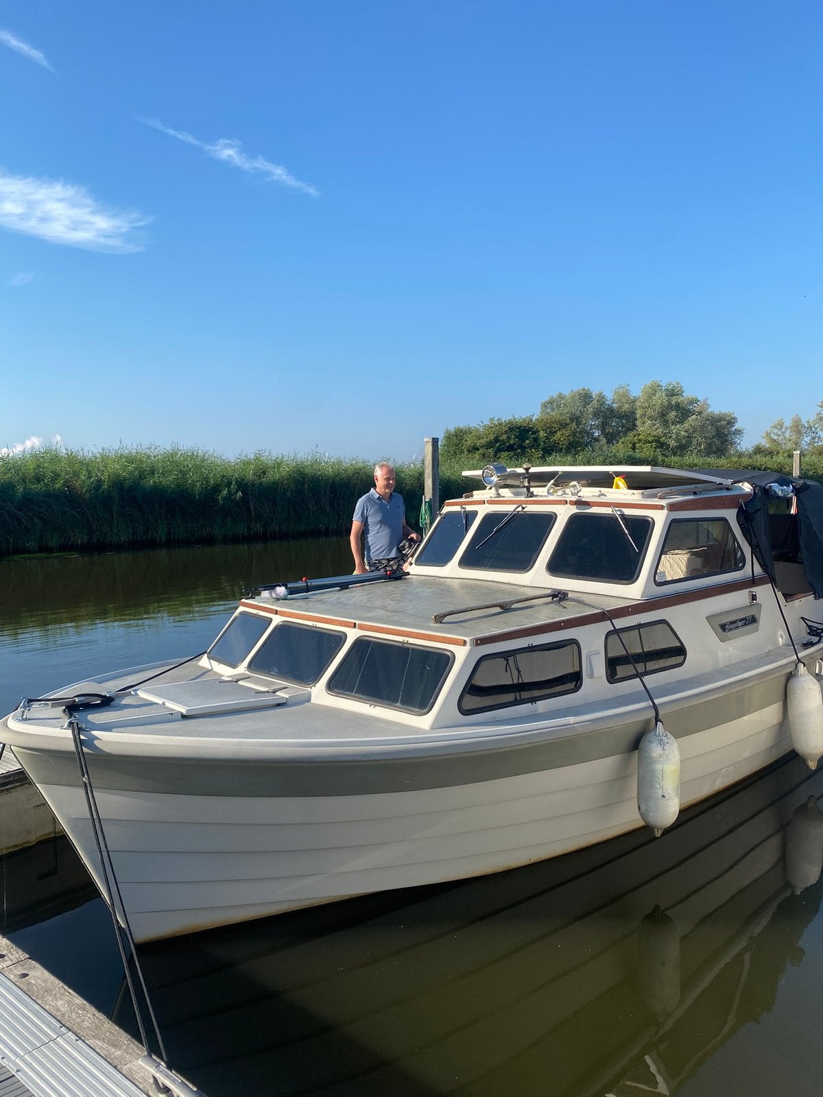 Saga tour 27 met nieuwe kuiptent, Watersport en Boten, Gebruikt, 29 pk, Diesel, 85 cm