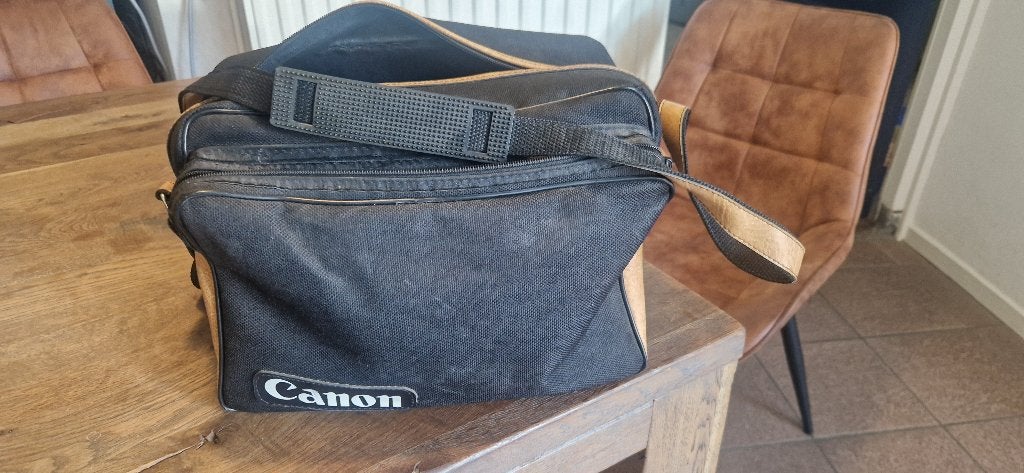 Canon AE-1 Program met 2 lenzen, flitser en accessoires, Audio, Tv en Foto, Ophalen, Gebruikt, Spiegelreflex, Canon