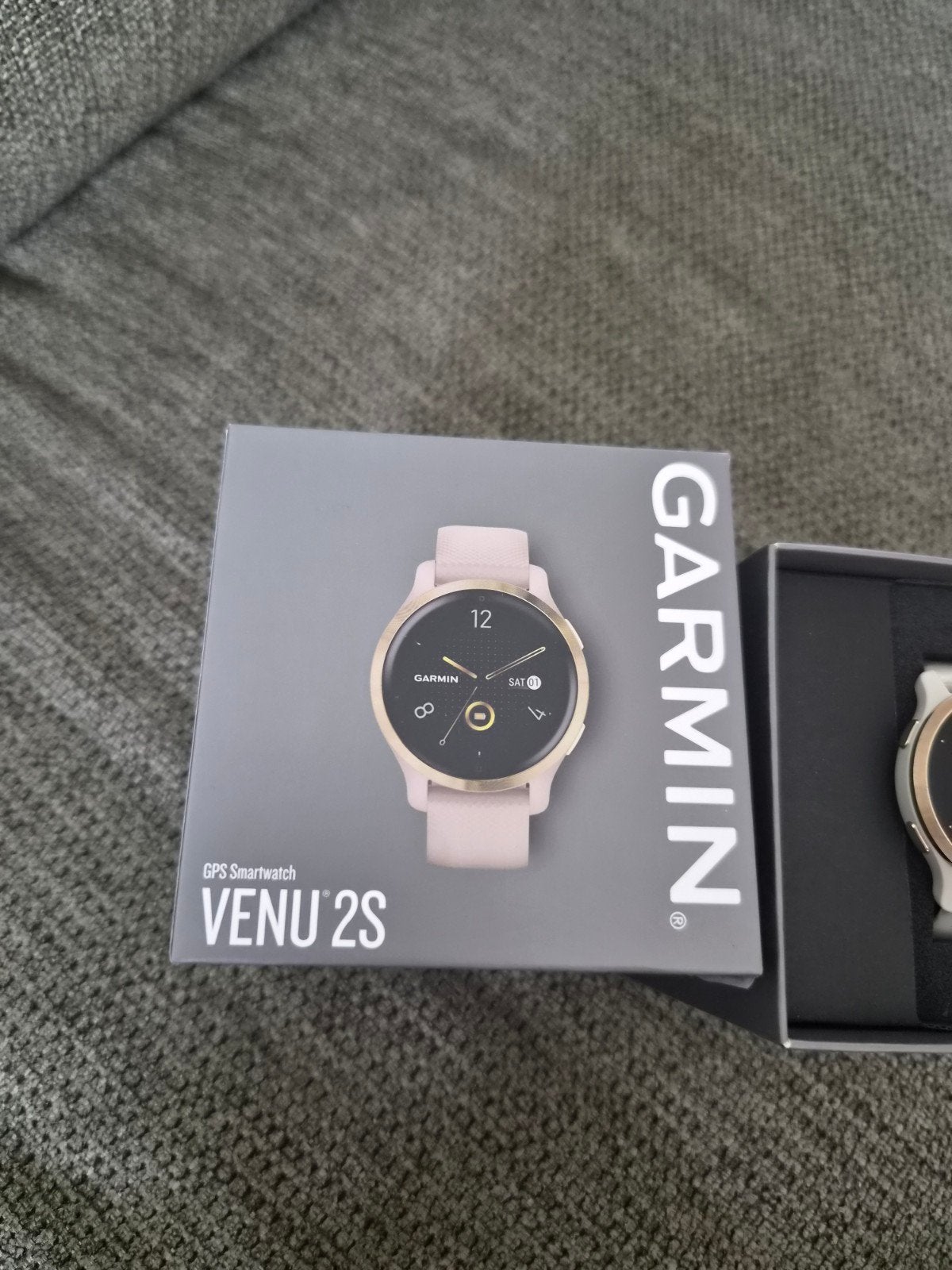 Garmin venu 2s goud beige, Sieraden, Tassen en Uiterlijk, Smartwatches, Ophalen of Verzenden, Waterdicht, Gebruikt, Garmin venu