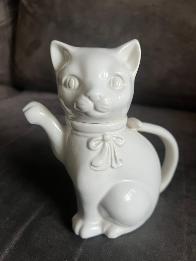 Vintage Witte Theepot / Koffiepotje Poes / Kat., Keramiek, Overige typen, Ophalen of Verzenden, Zo goed als nieuw