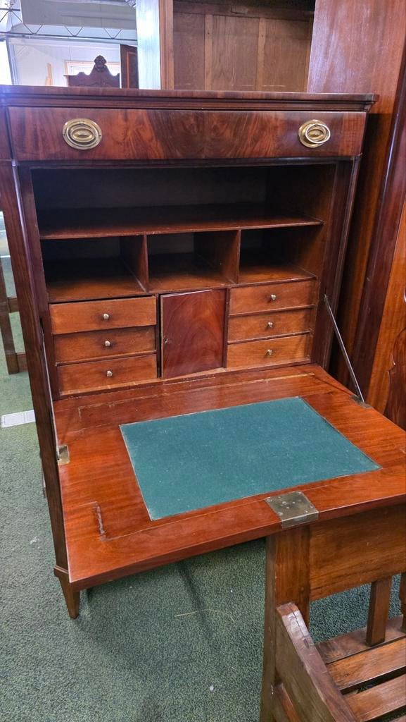 Mooie vroeg antieke secretaire, Ophalen of Verzenden