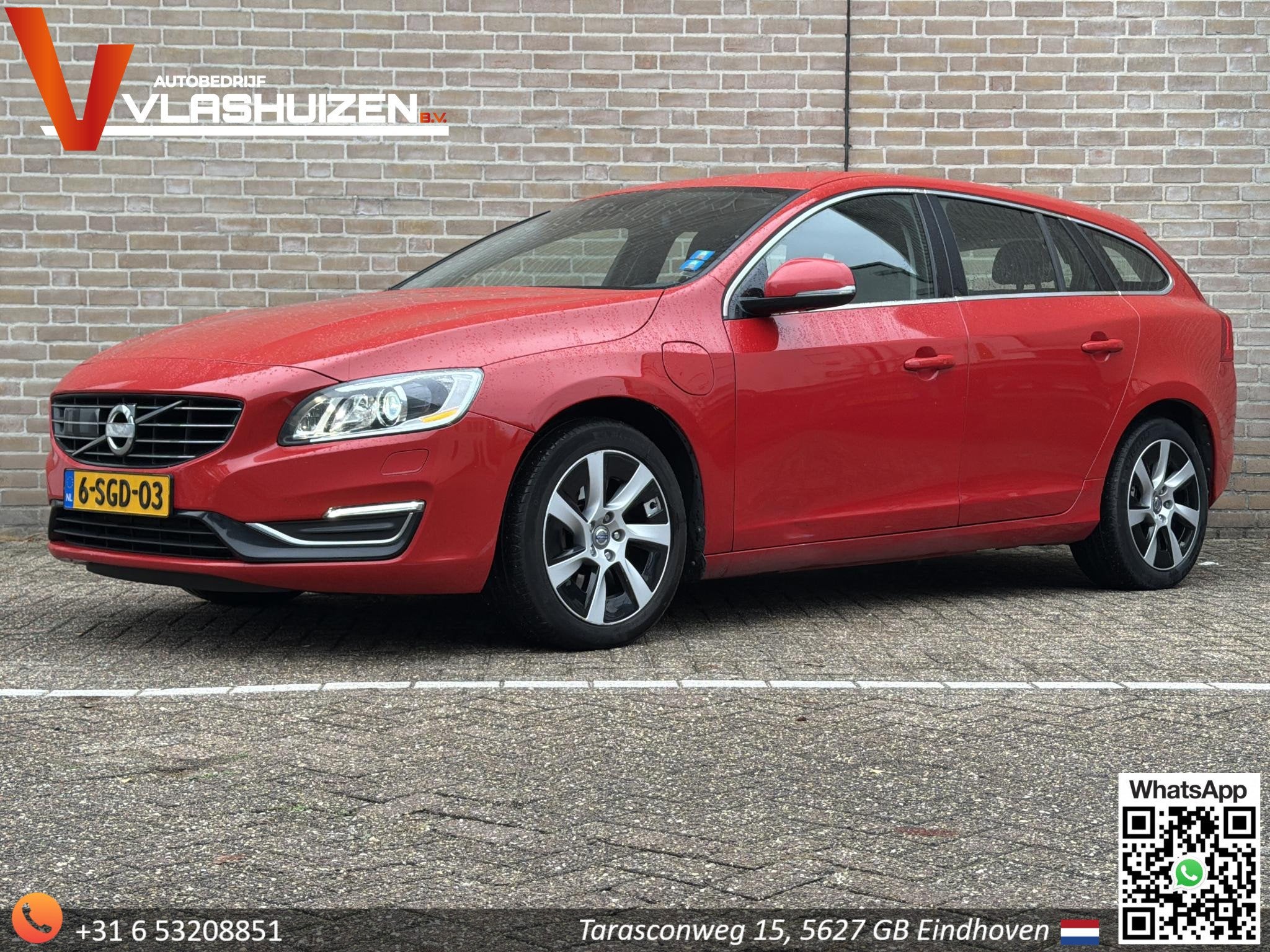 Volvo V60 2.4 D6 AWD Plug-In Hybrid Summum | Leder | Climate, Automaat, Zwart, Vierwielaandrijving, Xenon verlichting