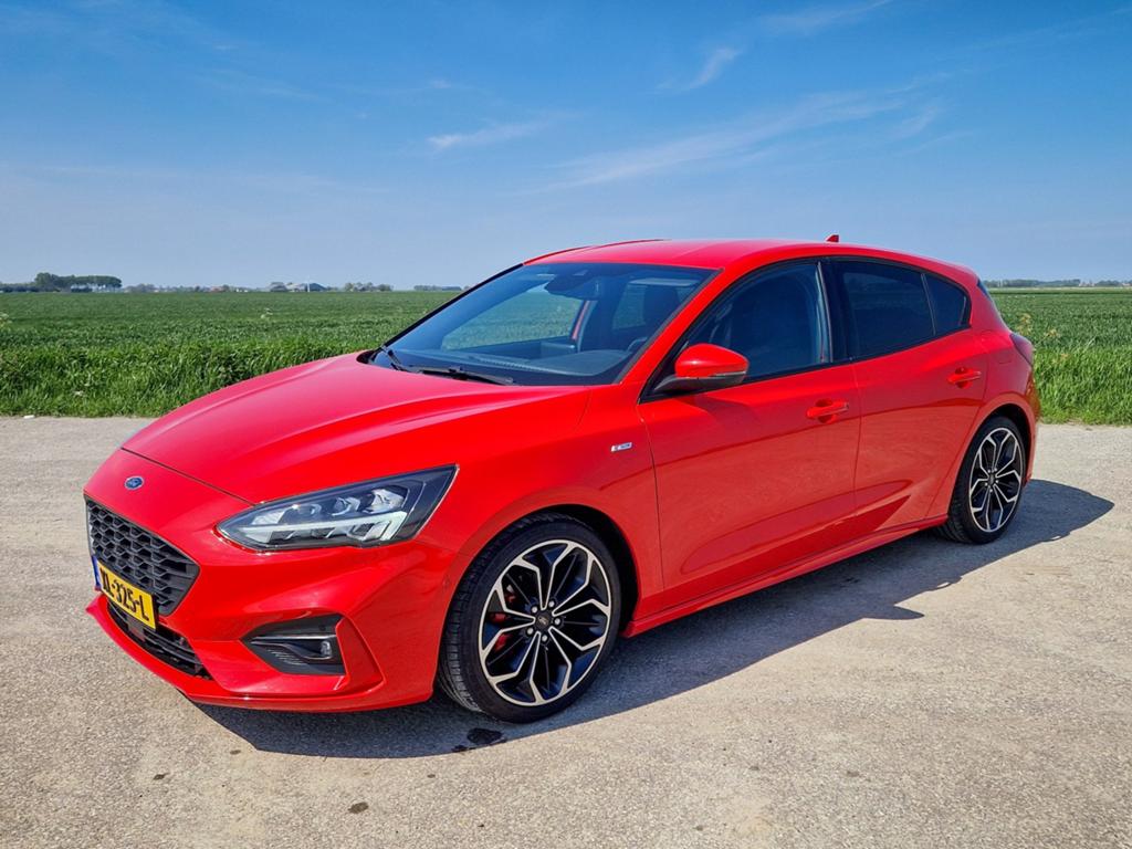 Ford Focus 1.0 Ecoboost ST-Line 125pk 2019 Rood, Auto's, Origineel Nederlands, Handgeschakeld, Particulier, 3 cilinders