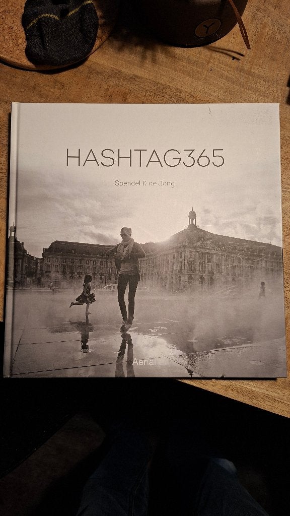 Hashtag365, Fotografie algemeen, Ophalen of Verzenden, Zo goed als nieuw, Sprendel en de Jong