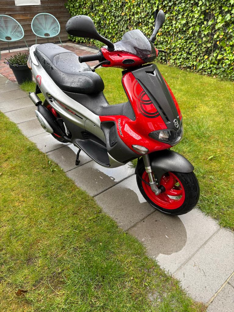 Gilera Runner 50cc Origineel 2003 - Lage KM Stand, Ophalen, Tweetakt, Zo goed als nieuw, Gilera