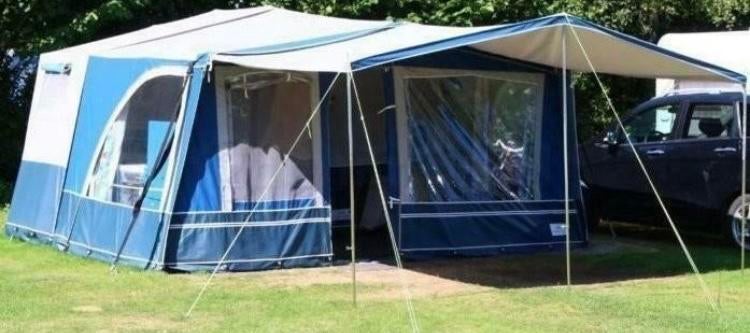 Compacte vouwwagen met keuken - Ideaal voor avonturiers, Blauw, Aanwezig, Tot en met 4, Ophalen