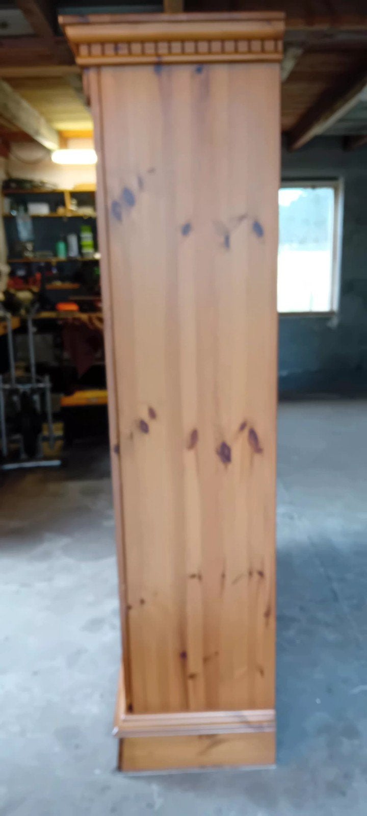 Massief grenen kast met 2 deuren, Antiek en Kunst, Antiek | Meubels | Kasten, Ophalen