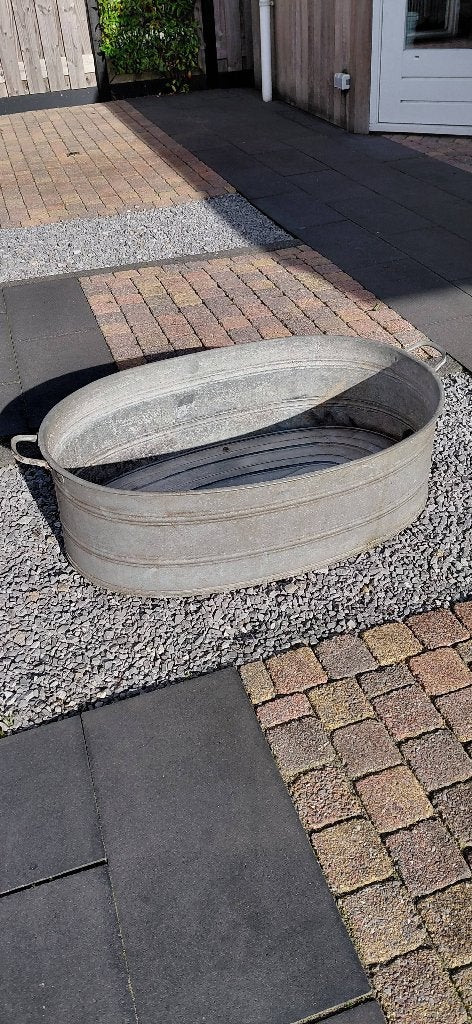 Mooie zinken teil met handvaten, Ophalen