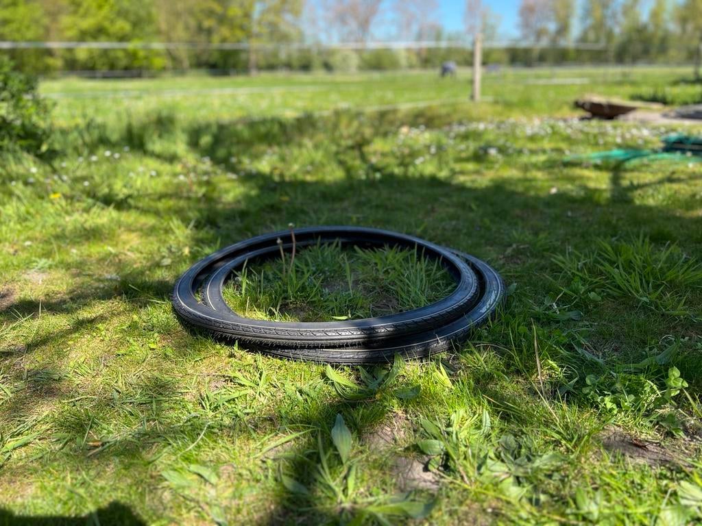 Nieuwe fietsbanden buitenband (8,- per stuk), Ophalen, Band, Rubber, Nieuw