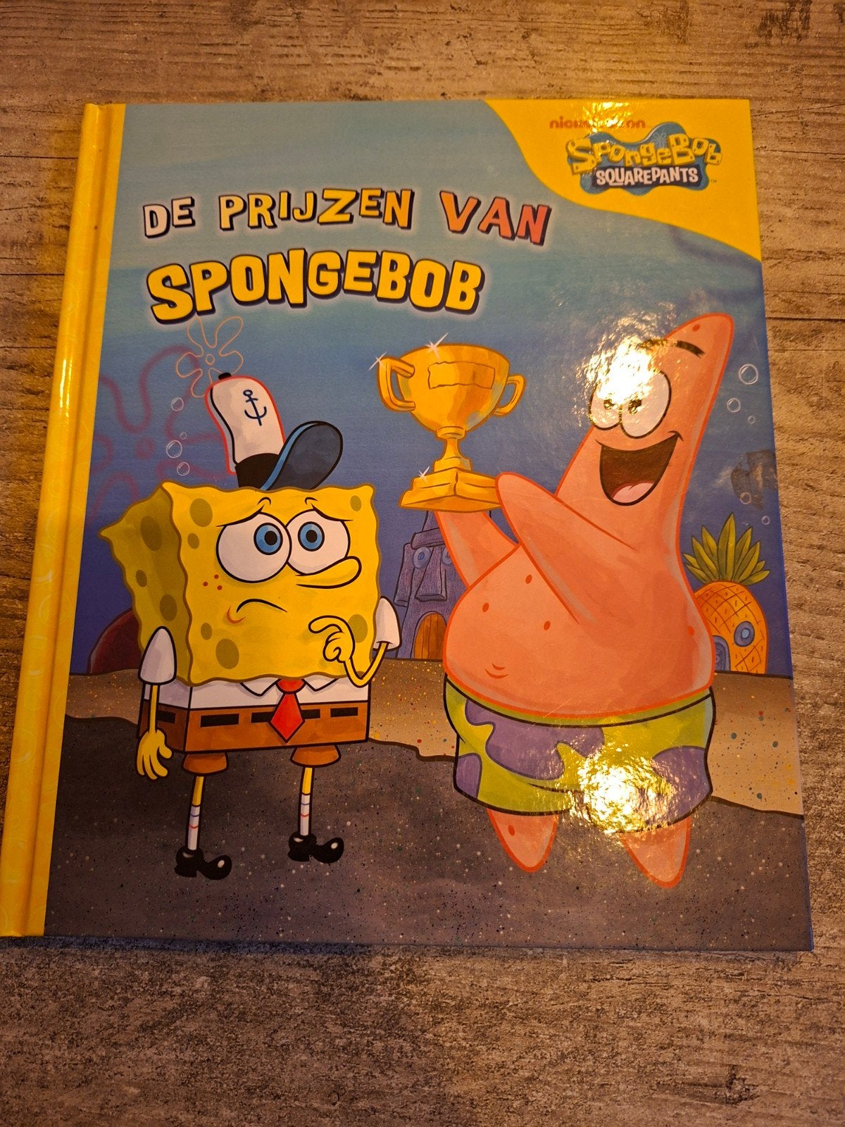 De Prijzen van Spongebob - Leuk kinderboek, Ophalen of Verzenden, Zo goed als nieuw, Fictie algemeen