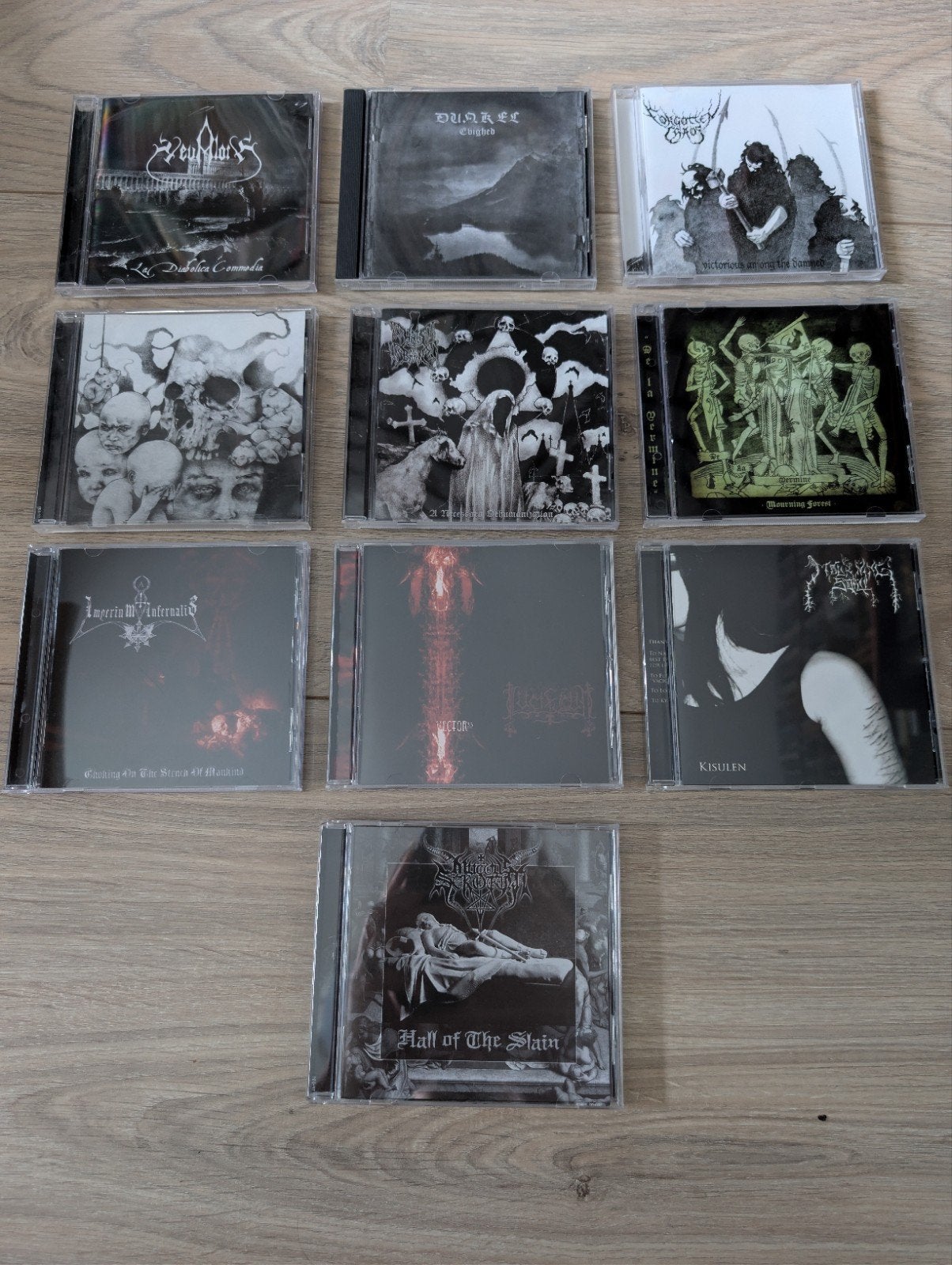 Tien Black Metal CD's, Cd's en Dvd's, Cd's | Hardrock en Metal, Ophalen of Verzenden, Zo goed als nieuw