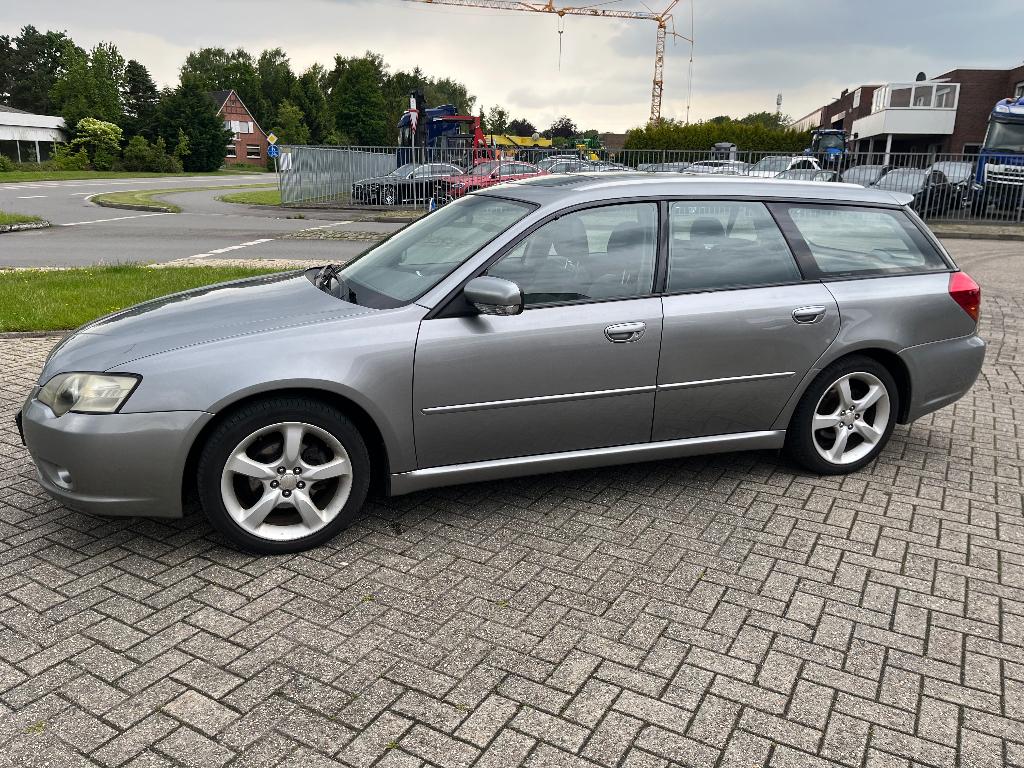 Subaru Legacy 2.0 R TW AUT AWD 2006 Grijs, Auto's, 164 pk, 1370 kg, 4 cilinders, Stationwagon