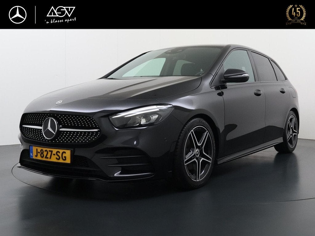 Mercedes-Benz B-klasse 180 AMG Business Solution | Achteruit, Gebruikt, 4 cilinders, 700 kg, Zwart