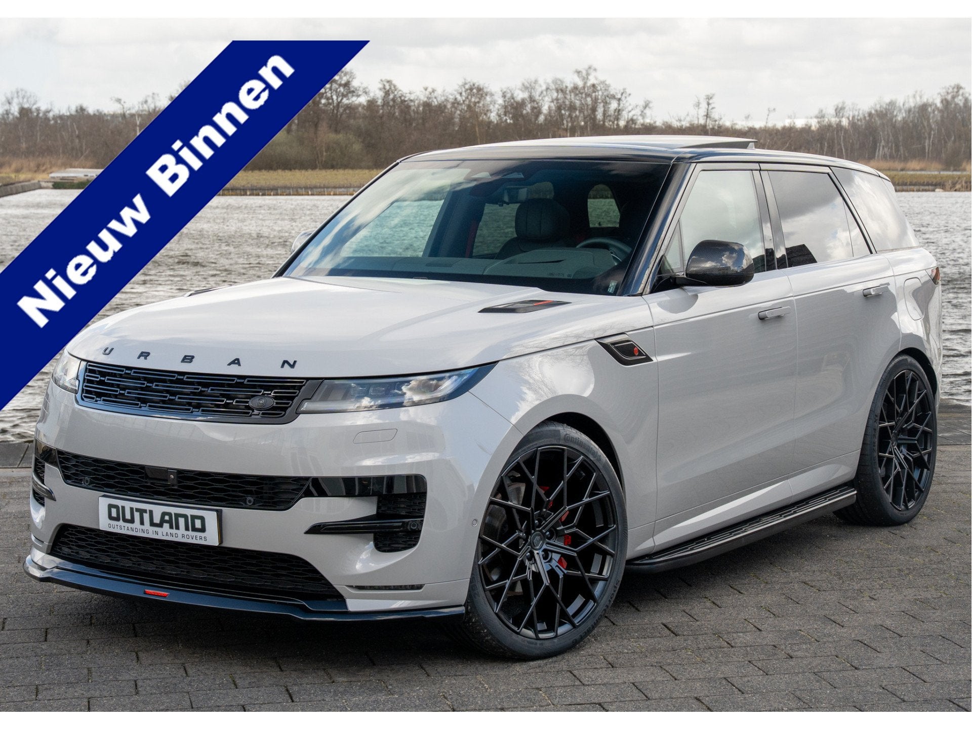 Land Rover Range Rover Sport P550e Autobiography | URBAN Red, Auto's, Dealer onderhouden, Gebruikt, Zwart, 3000 kg