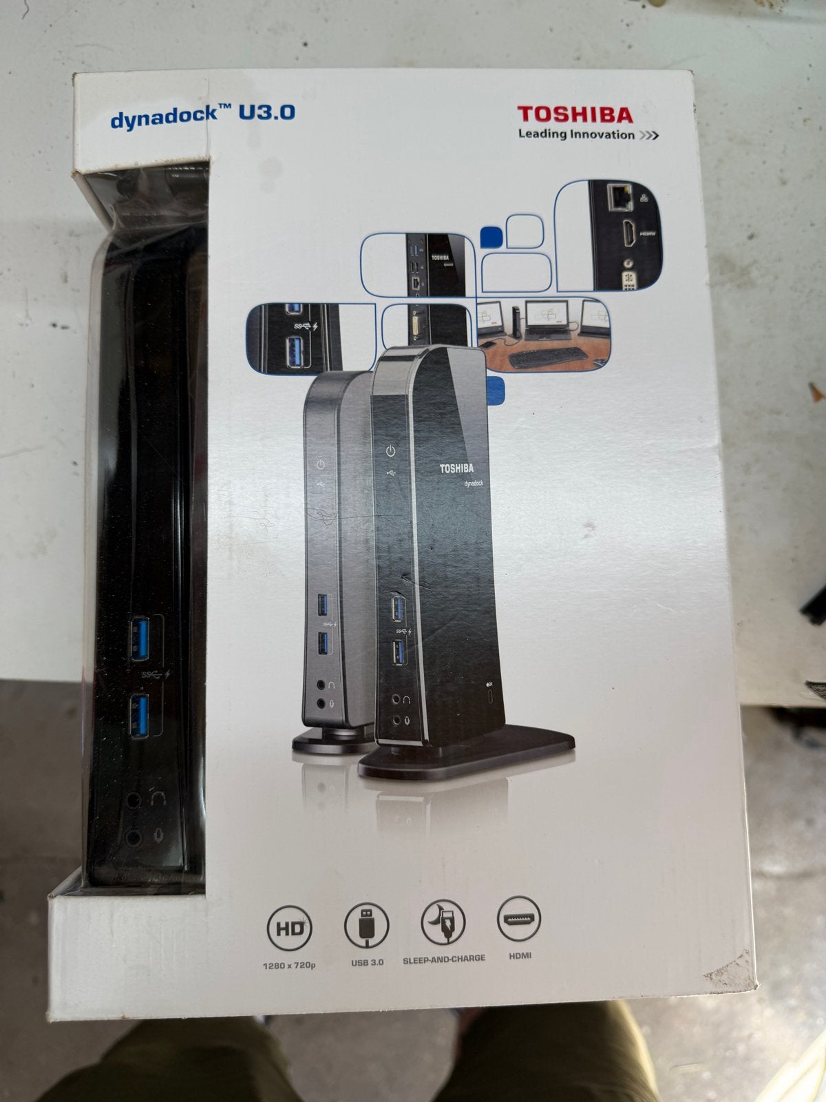 Toshiba Dynadock U3.0 USB 3.0 Universeel Docking Station, Computers en Software, Overige Computers en Software, Zo goed als nieuw