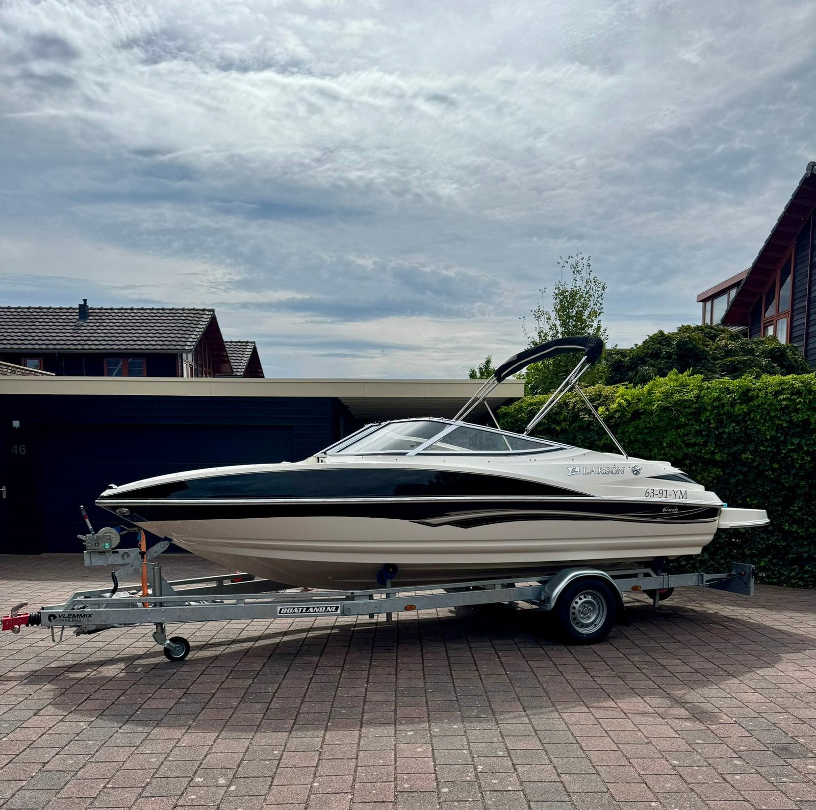 Speedboot Larson Senza 186 Limited Edition, Ophalen, Overige merken, Binnenboordmotor, 220 pk
