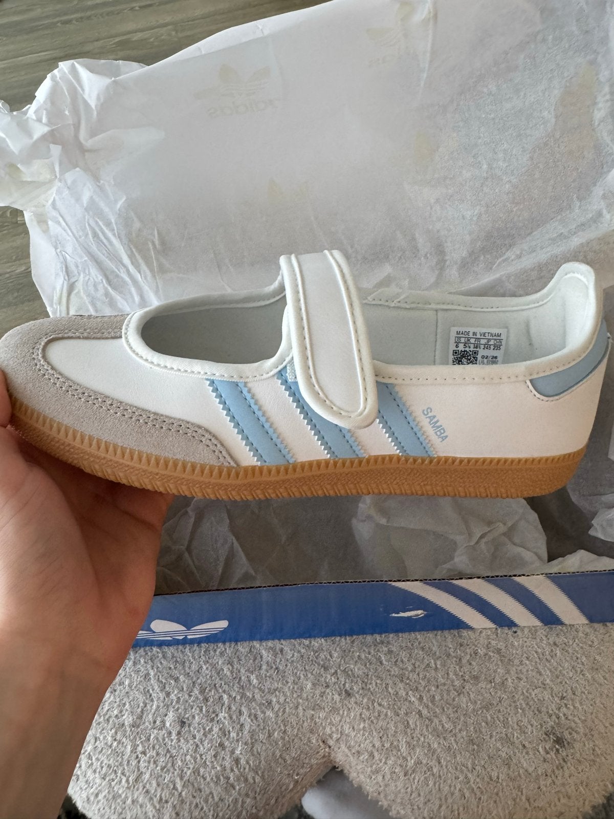 Adidas Samba Jane - Maat 38,5, Kleding | Dames, Schoenen, Ophalen of Verzenden, Nieuw, Wit, Sneakers of Gympen